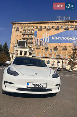 Седан Tesla Model 3 2020 в Харькове