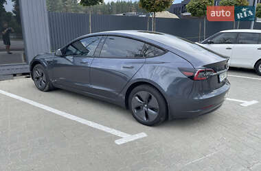 Седан Tesla Model 3 2020 в Львові