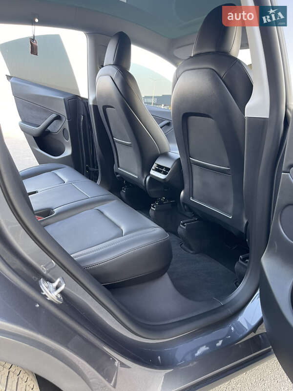 Седан Tesla Model 3 2021 в Дніпрі фото 2 Седан Tesla Model 3 2021 в Дніпрі