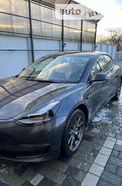 Седан Tesla Model 3 2022 в Ивано-Франковске