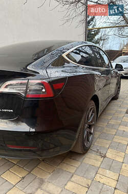 Седан Tesla Model 3 2020 в Запоріжжі
