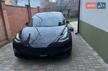 Седан Tesla Model 3 2020 в Запоріжжі