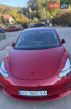 Седан Tesla Model 3 2018 в Тернополі