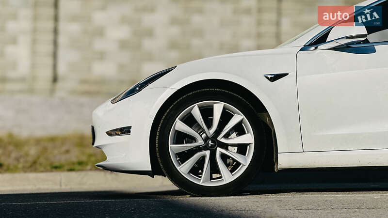 Седан Tesla Model 3 2020 в Рівному фото 7 Седан Tesla Model 3 2020 в Рівному