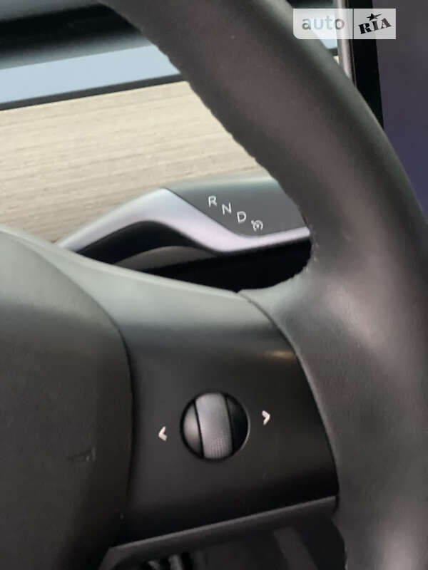 Седан Tesla Model 3 2020 в Харкові