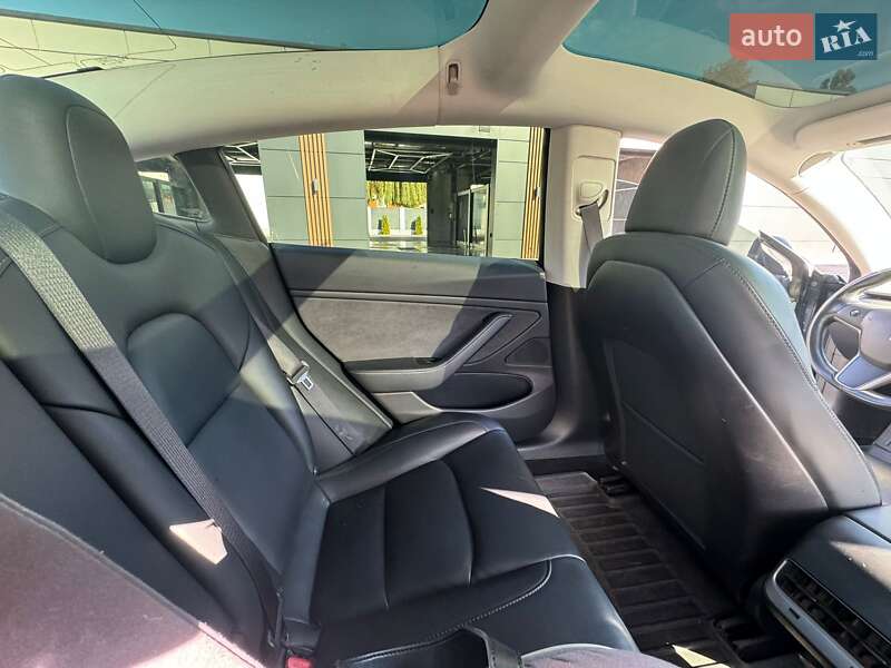 Седан Tesla Model 3 2019 в Черкассах фото 11 Седан Tesla Model 3 2019 в Черкассах