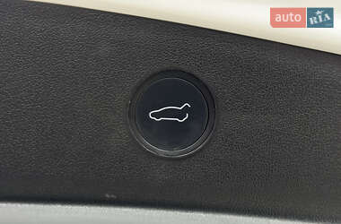 Седан Tesla Model 3 2022 в Житомире