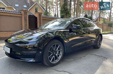 Седан Tesla Model 3 2023 в Києві