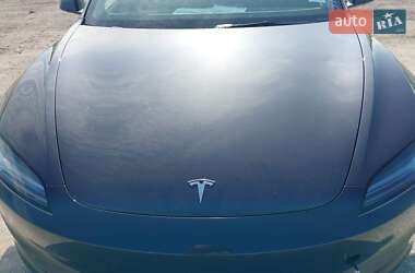 Седан Tesla Model 3 2024 в Вінниці