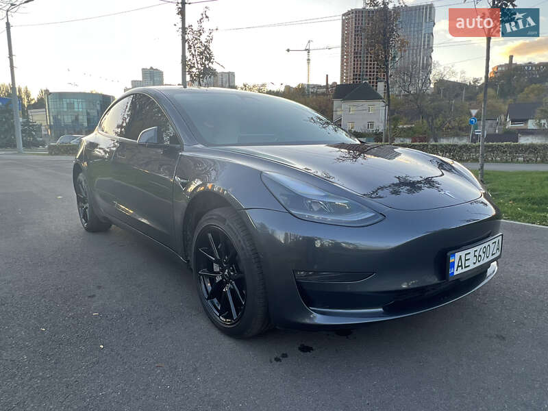 Седан Tesla Model 3 2022 в Днепре фото 9 Седан Tesla Model 3 2022 в Днепре