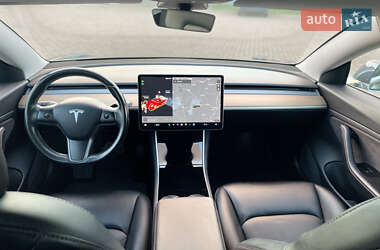 Седан Tesla Model 3 2018 в Бурштині фото 12 Седан Tesla Model 3 2018 в Бурштині