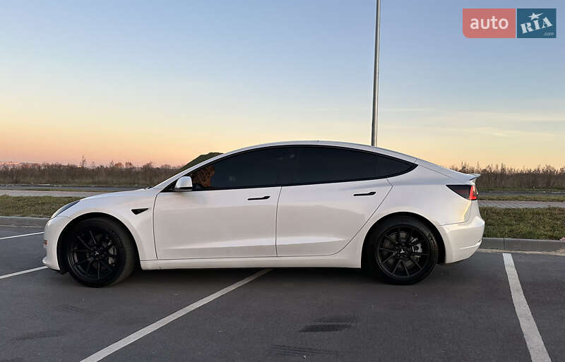 Седан Tesla Model 3 2022 в Виннице фото 6 Седан Tesla Model 3 2022 в Виннице