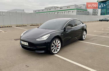 Седан Tesla Model 3 2019 в Киеве