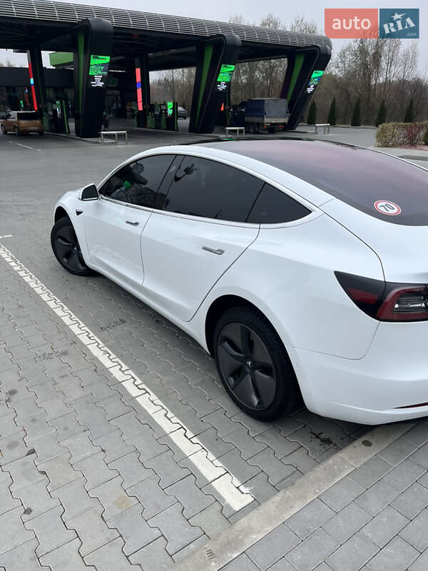 Седан Tesla Model 3 2018 в Хмельницькому