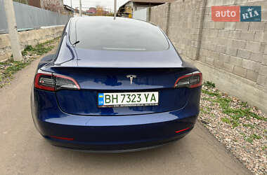 Седан Tesla Model 3 2021 в Одесі