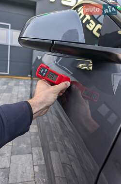 Седан Tesla Model 3 2020 в Луцьку