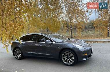 Седан Tesla Model 3 2018 в Запорожье