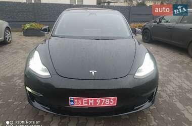 Седан Tesla Model 3 2019 в Ковеле