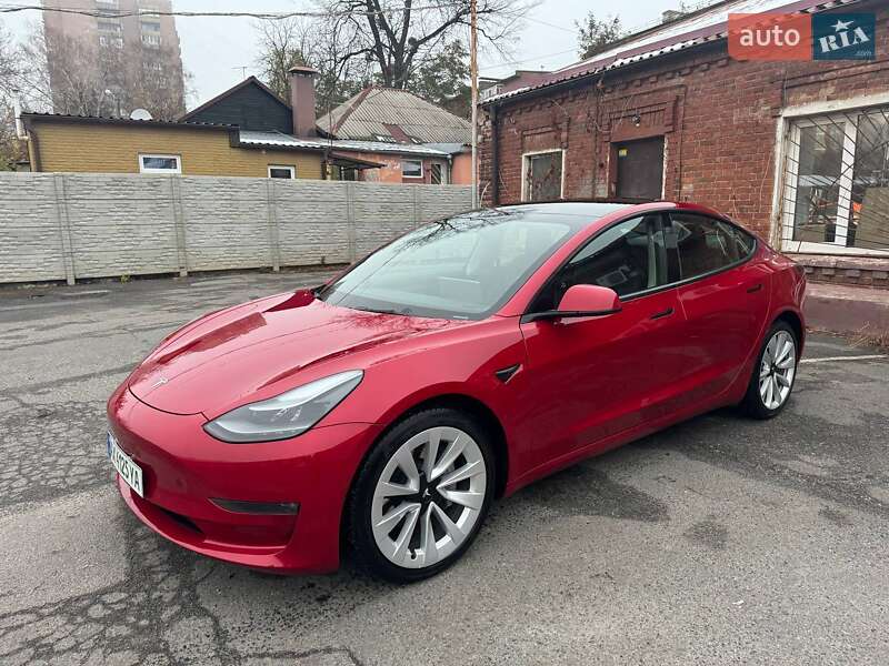 Tesla Model 3 2022
