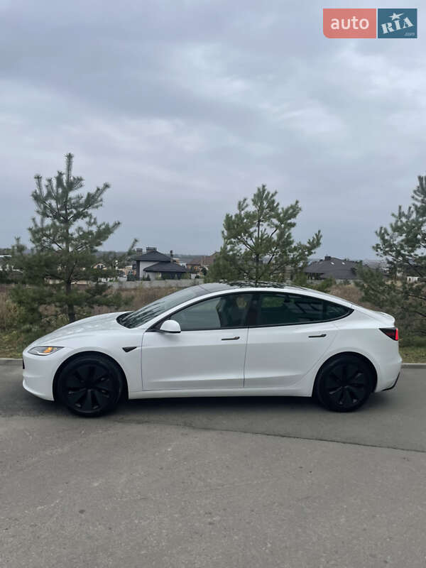 Седан Tesla Model 3 2024 в Ровно фото 3 Седан Tesla Model 3 2024 в Ровно