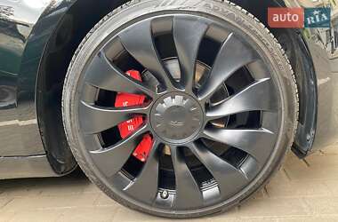 Седан Tesla Model 3 2018 в 