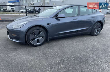 Седан Tesla Model 3 2022 в Киеве