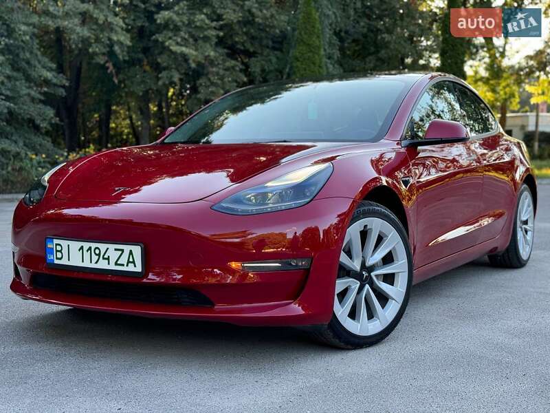 Tesla Model 3 2022