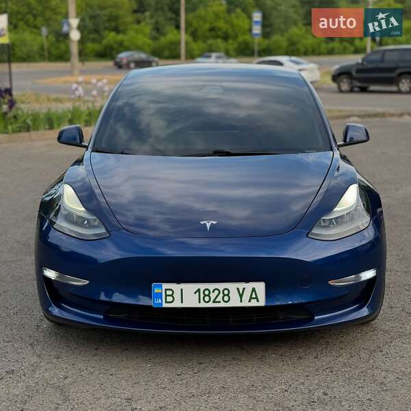Седан Tesla Model 3 2021 в Львове фото 6 Седан Tesla Model 3 2021 в Львове