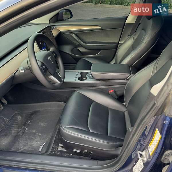 Седан Tesla Model 3 2021 в Львове фото 8 Седан Tesla Model 3 2021 в Львове
