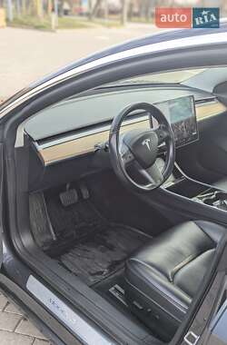 Седан Tesla Model 3 2018 в Шепетовке