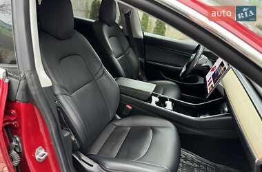 Седан Tesla Model 3 2018 в 