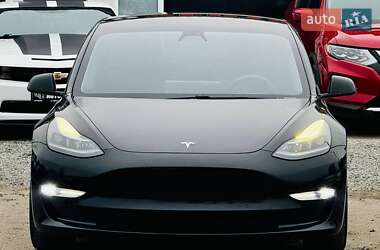 Седан Tesla Model 3 2021 в Харкові