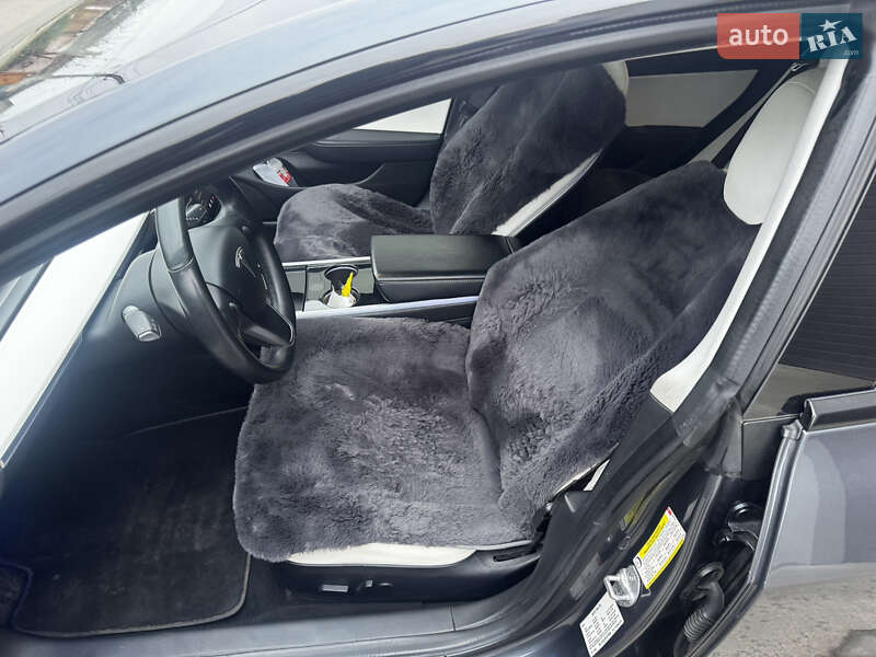 Седан Tesla Model 3 2018 в Луцке фото 5 Седан Tesla Model 3 2018 в Луцке