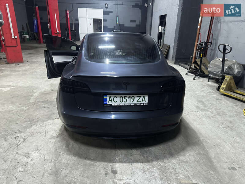 Седан Tesla Model 3 2018 в Луцке фото 12 Седан Tesla Model 3 2018 в Луцке