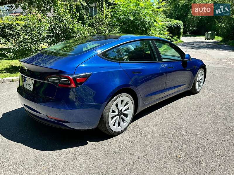 Седан Tesla Model 3 2021 в Киеве фото 10 Седан Tesla Model 3 2021 в Киеве