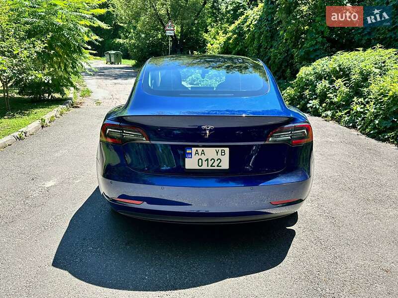 Седан Tesla Model 3 2021 в Киеве фото 9 Седан Tesla Model 3 2021 в Киеве