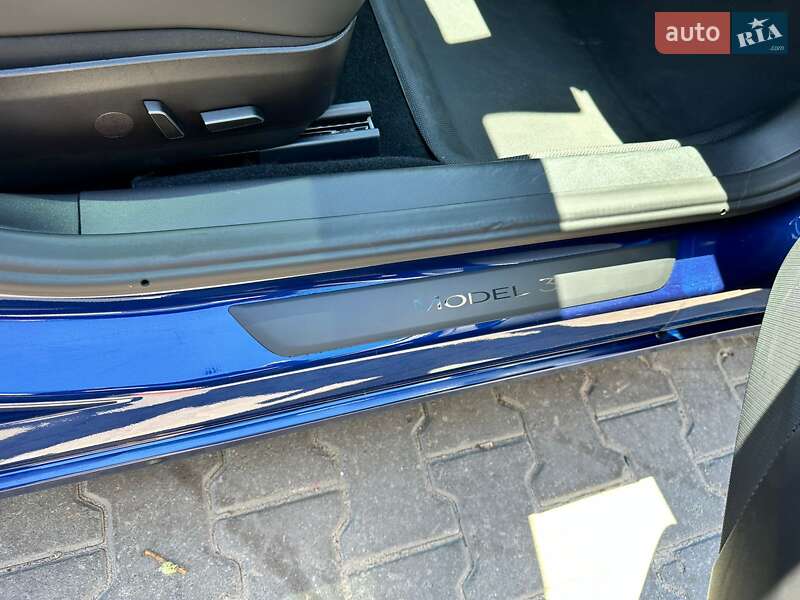 Седан Tesla Model 3 2021 в Киеве фото 20 Седан Tesla Model 3 2021 в Киеве