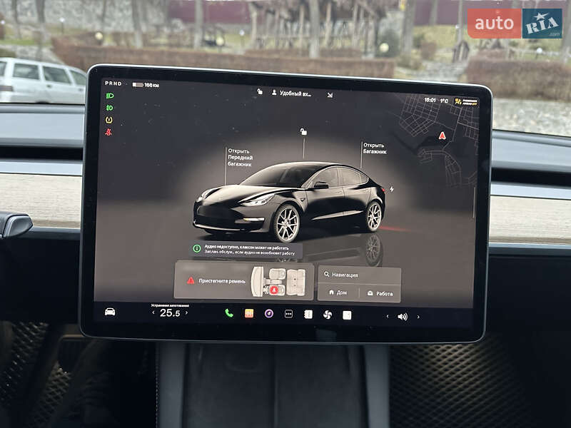 Седан Tesla Model 3 2022 в Житомире