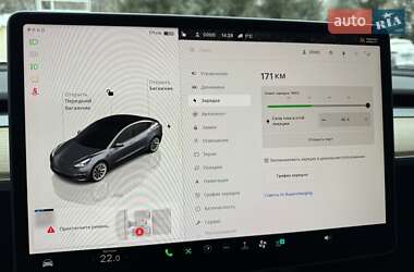 Седан Tesla Model 3 2022 в Харькове