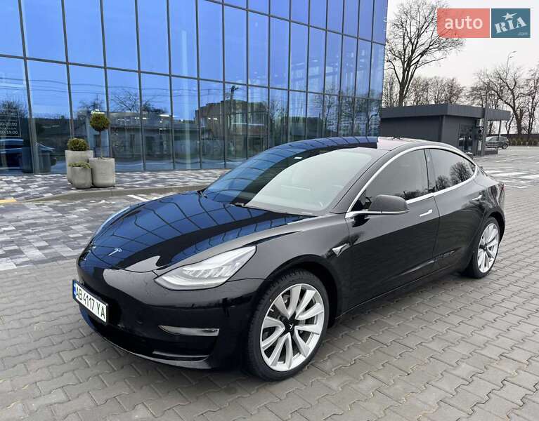 Tesla Model 3 2019
