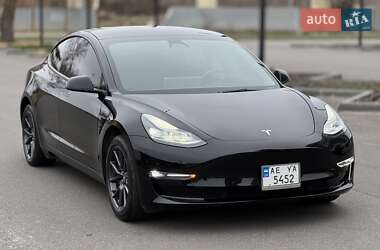 Седан Tesla Model 3 2022 в Дніпрі