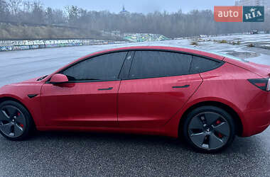 Седан Tesla Model 3 2023 в Киеве