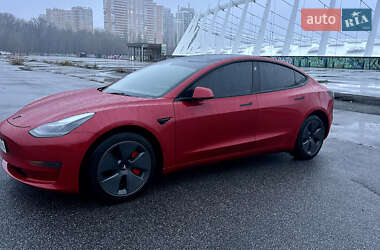 Седан Tesla Model 3 2023 в Киеве