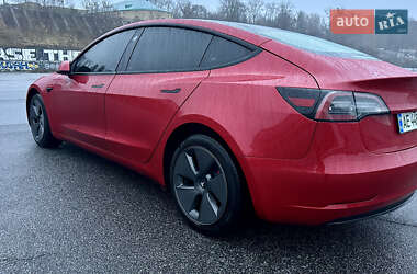 Седан Tesla Model 3 2023 в Киеве