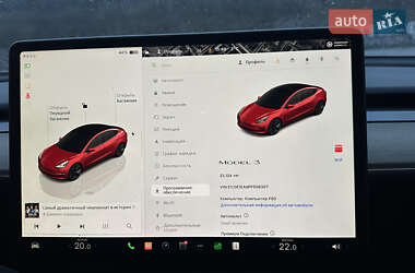 Седан Tesla Model 3 2023 в Киеве
