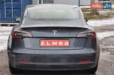 Седан Tesla Model 3 2023 в Киеве