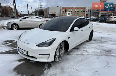 Седан Tesla Model 3 2021 в Дніпрі