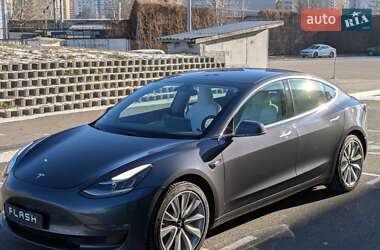 Седан Tesla Model 3 2019 в Києві