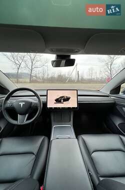 Седан Tesla Model 3 2022 в Виноградові