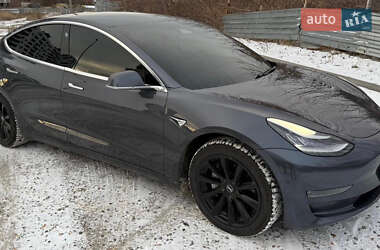 Седан Tesla Model 3 2019 в Харкові